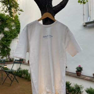 Camiseta Alpha & Omega