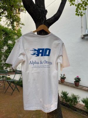Camiseta Alpha & Omega