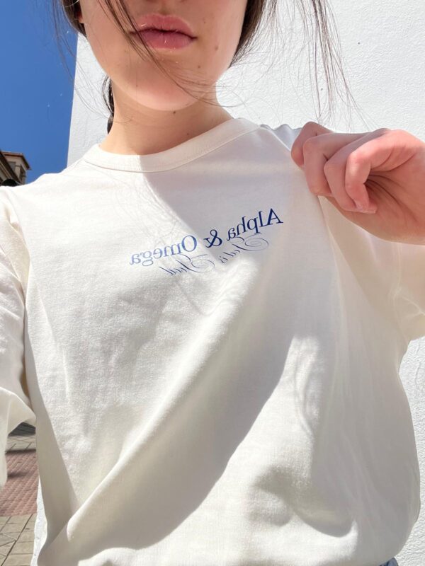 Camiseta Alpha & Omega